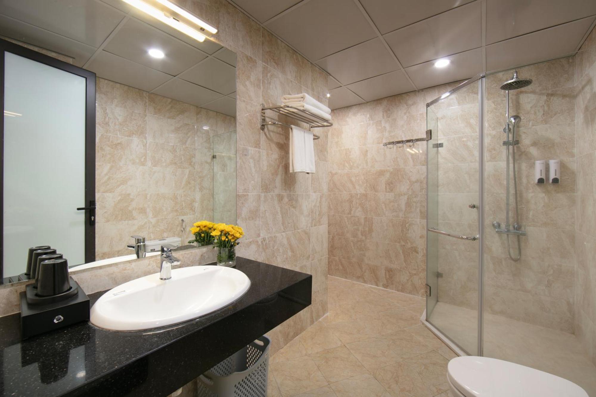 Hb Serviced Apartment - Lac Long Quan ハノイ市 エクステリア 写真