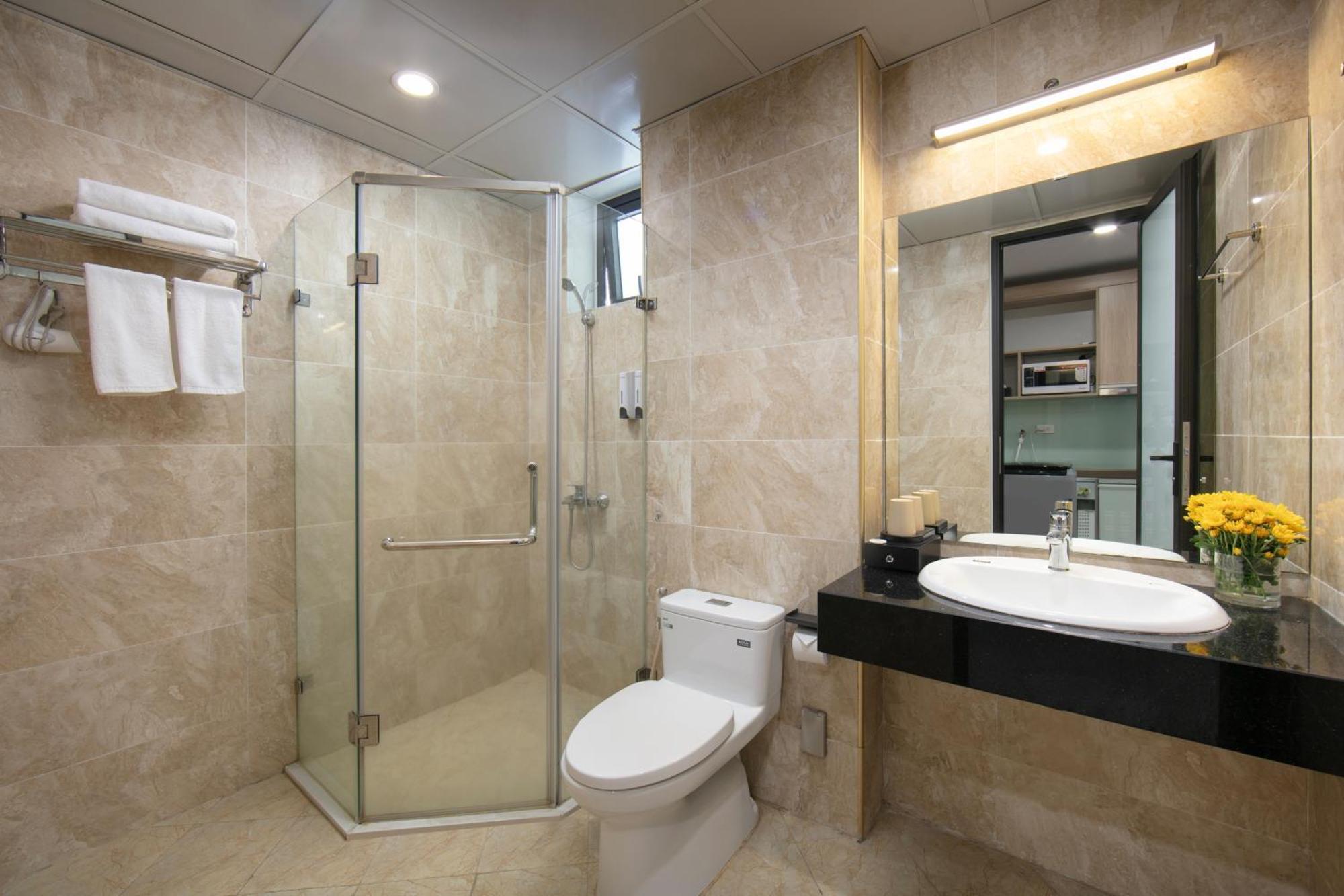 Hb Serviced Apartment - Lac Long Quan ハノイ市 エクステリア 写真