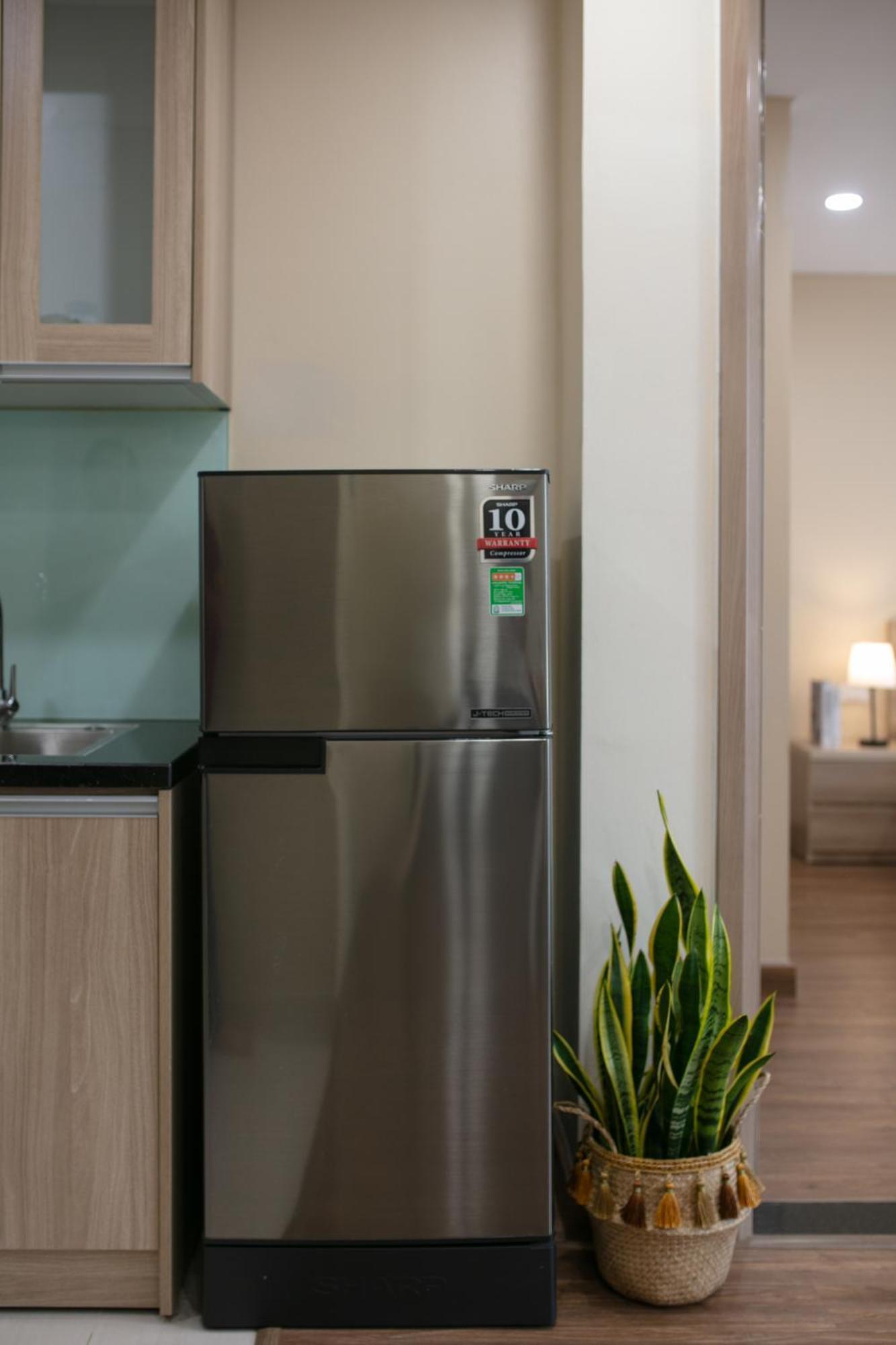 Hb Serviced Apartment - Lac Long Quan ハノイ市 エクステリア 写真
